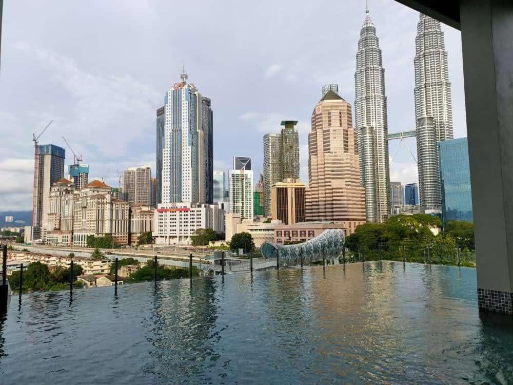 Klcc Legasi Direct View With A Superking Bed At A 3-Bedroom Premium Unit Куала Лумпур Екстериор снимка