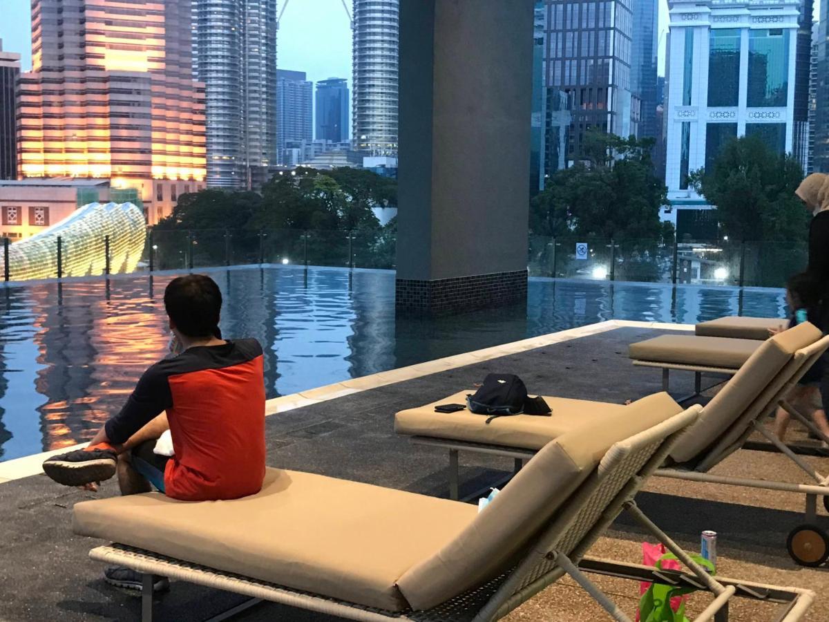 Klcc Legasi Direct View With A Superking Bed At A 3-Bedroom Premium Unit Куала Лумпур Екстериор снимка