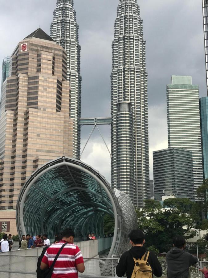 Klcc Legasi Direct View With A Superking Bed At A 3-Bedroom Premium Unit Куала Лумпур Екстериор снимка