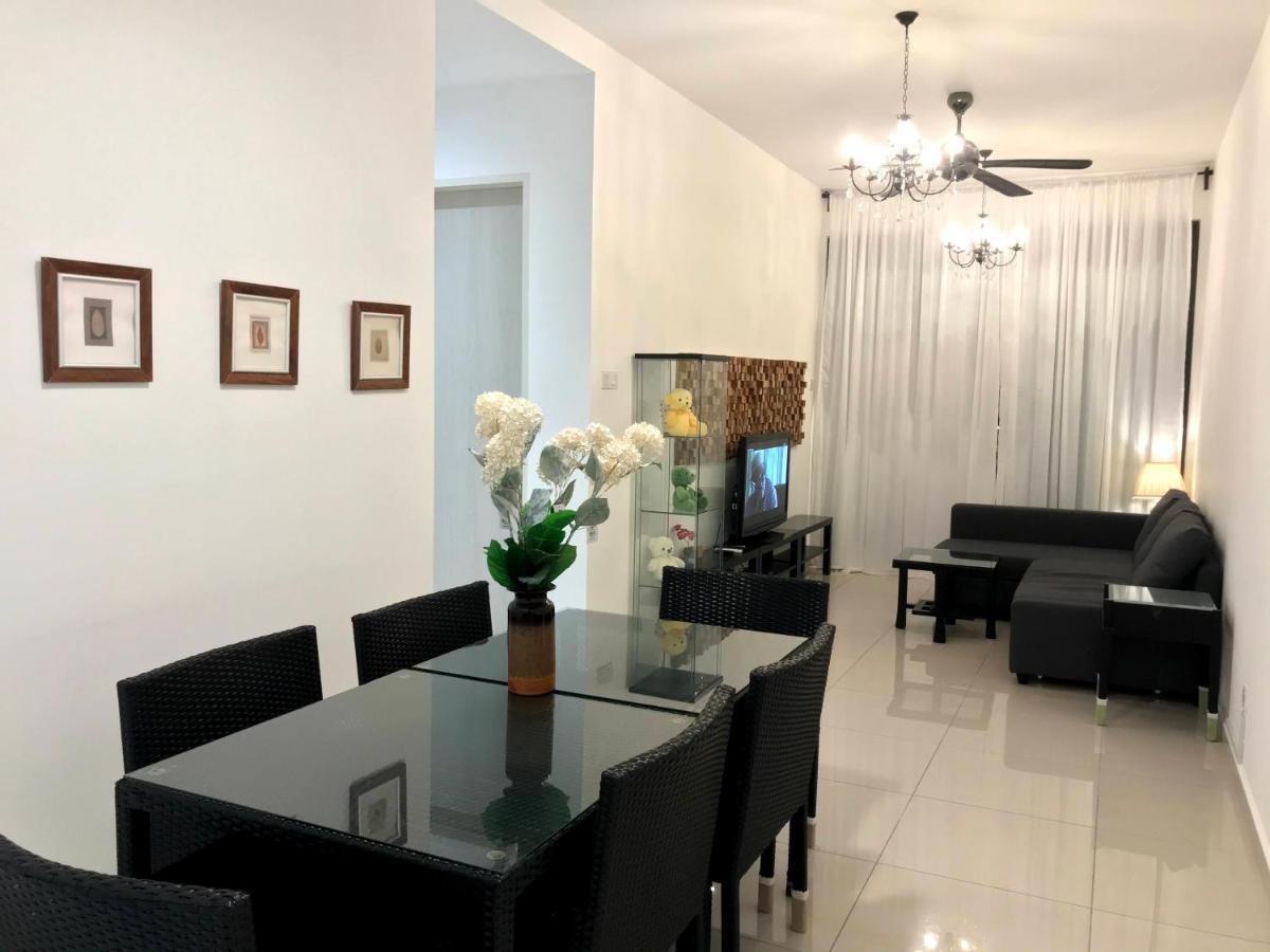 Klcc Legasi Direct View With A Superking Bed At A 3-Bedroom Premium Unit Куала Лумпур Екстериор снимка